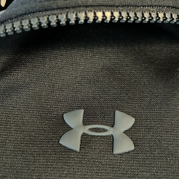 Under Armour Black Full-Zip Jacket - Picture 2 of 9